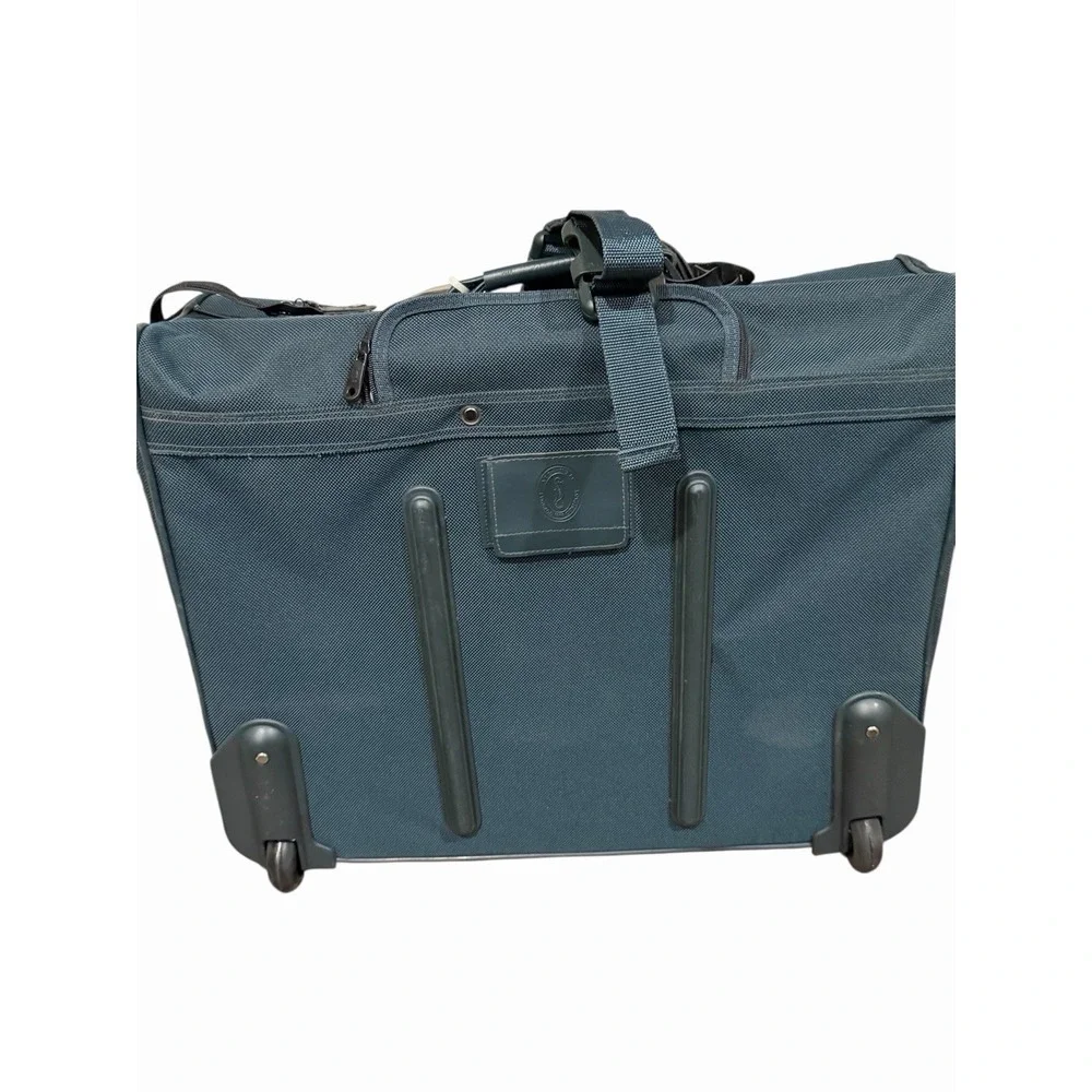 Atlantic Army Green Nylon Rolling Garment Suitcase Luggage Size 24